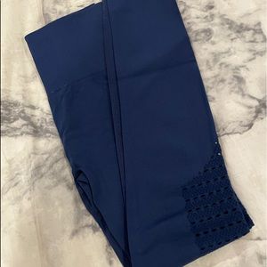 Dark blue curves & combat boot leggings
